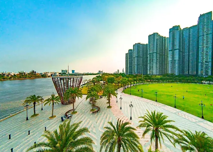 Landmark 81 Royal Luxury - Vinhome Central Park
